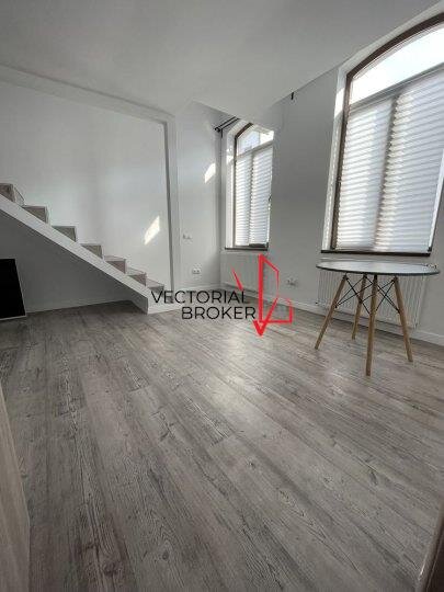 Hala Traian, apartament 2 camere unicat