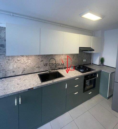 Hala Traian, apartament 2 camere unicat